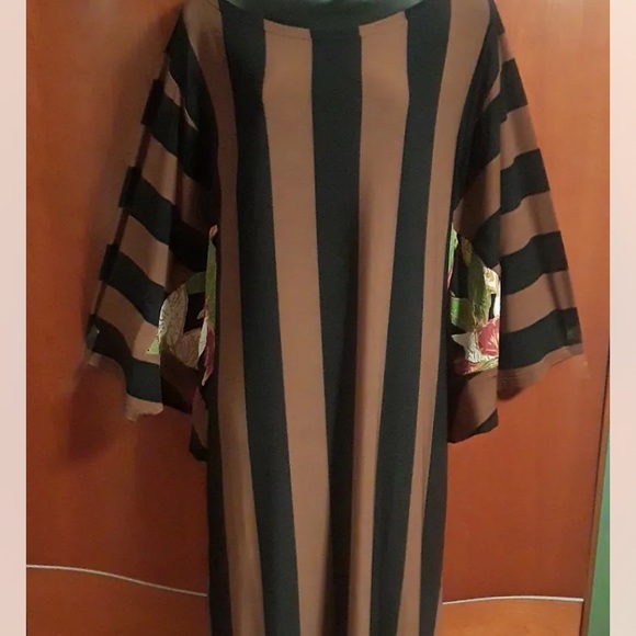 NWT SAVE THE QUEEN Striped Midi in Brown Black Floral Batwing Sleeve Dress M - Picture 3 of 5